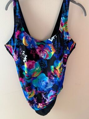 GREAT LENGTHS HIGH NECK BLACK PINK BLUE FLORAL FLOWER 1 PC BATHING SWIMSUIT 20